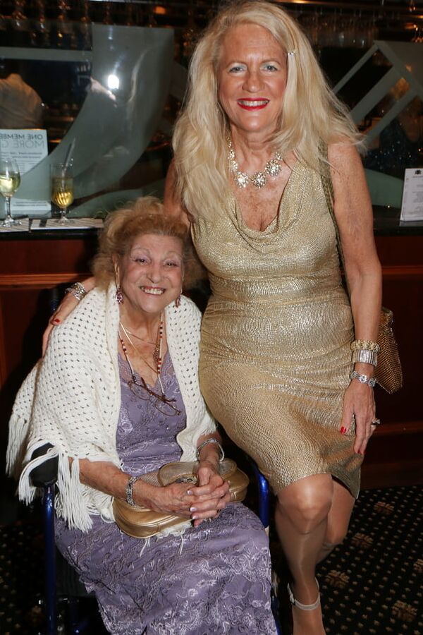 Elegant ladies displaying nylon legs (pantyhose, stockings)
