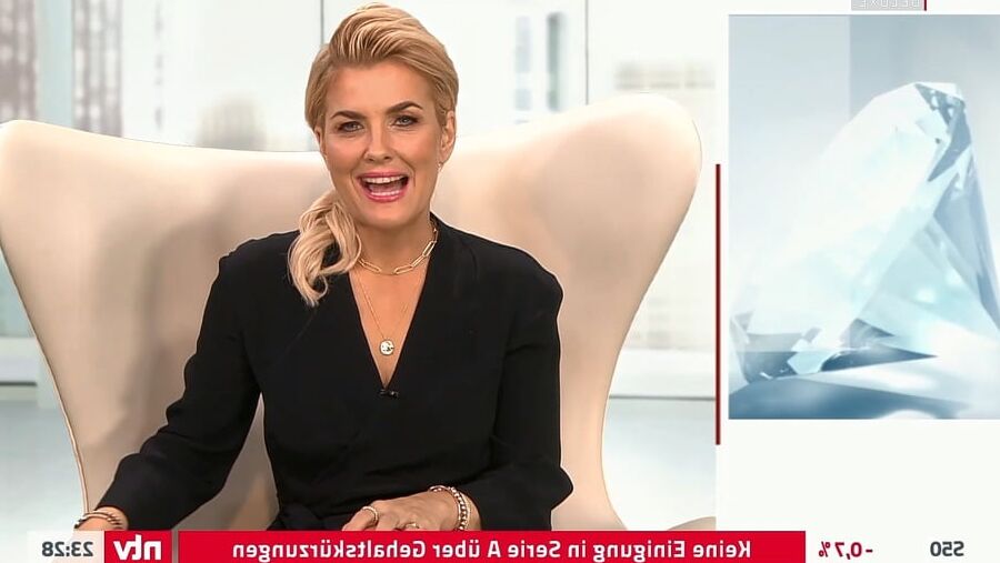 Jennifer Knaeble - Deluxe Wixvorlage