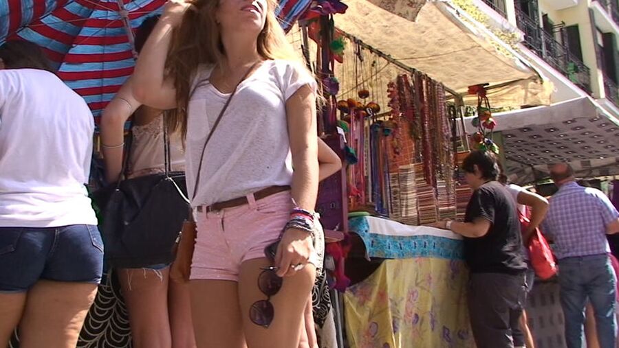 pair of teen asses GLUTEUS DIVINUS