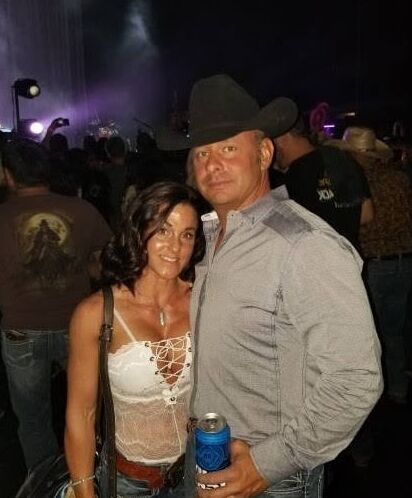 Jen&;s a Wife, Mom &amp; Bisexual Slut