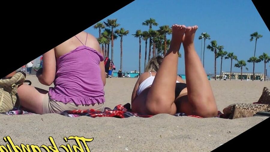 Russian PAWG with Fat Ass thighs and hips Part.