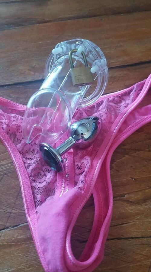 Impotent cuckold