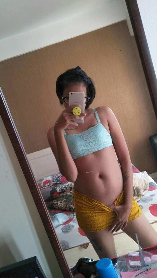 Mix pic girl indo