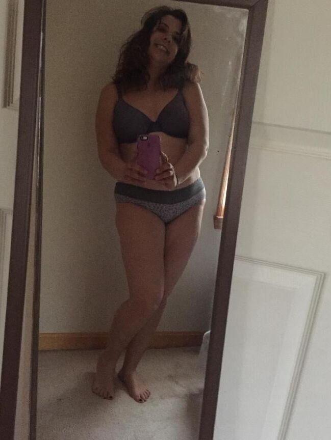 Michelle, Tinder Ex Pt