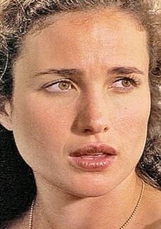 ANDIE MAC DOWELL