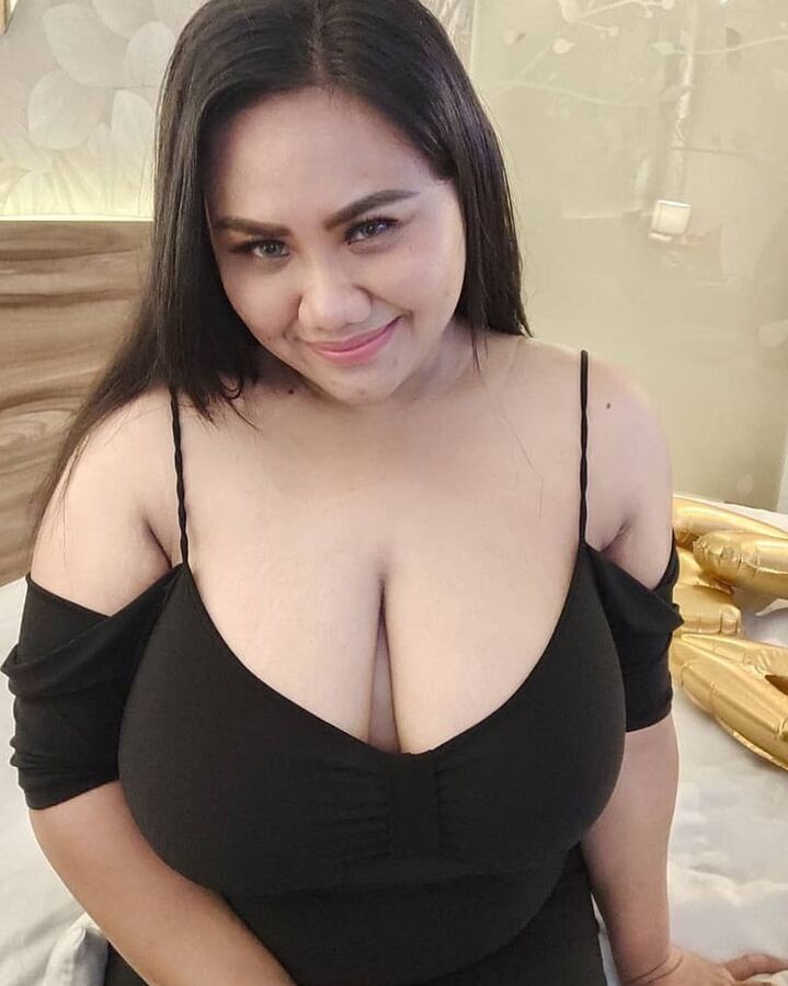 Bu Selly si Sapi Perah (part ) - Indo Milky Mom