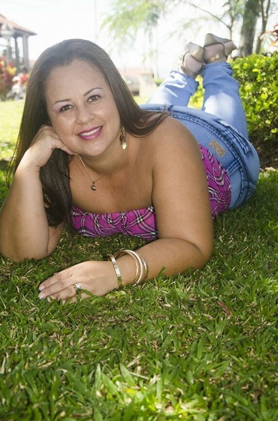 Gostosa do caralho (bbw Latina)