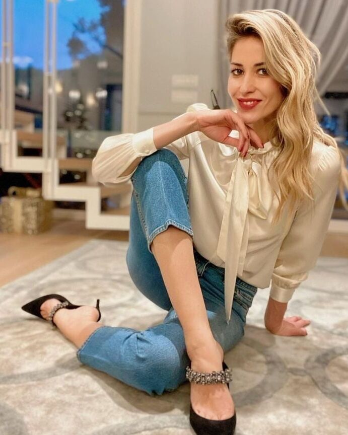 Elena Santarelli
