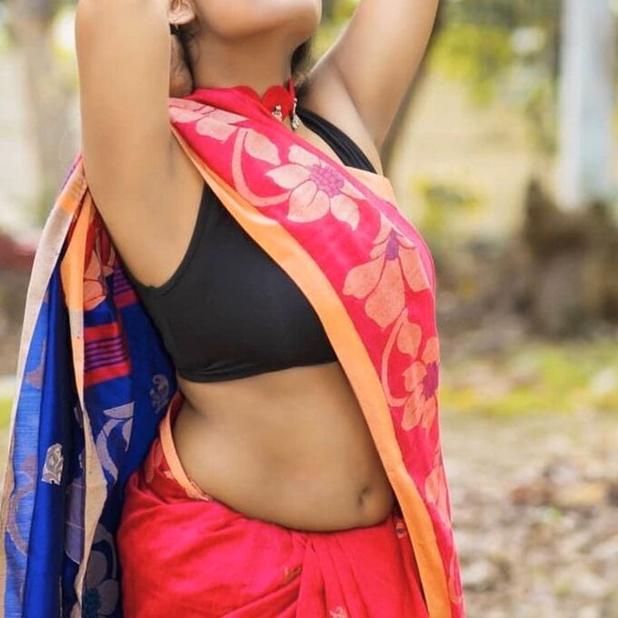 Hot Desi Woman