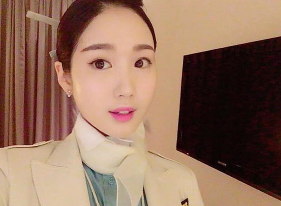Korean air hostesses