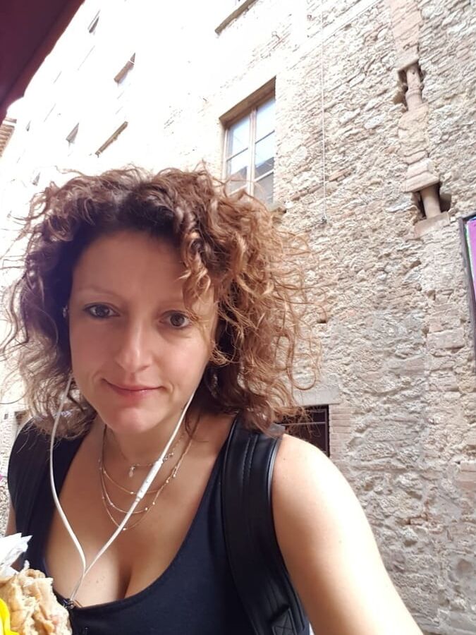 Sharing exposedeuromilf... Lorraine