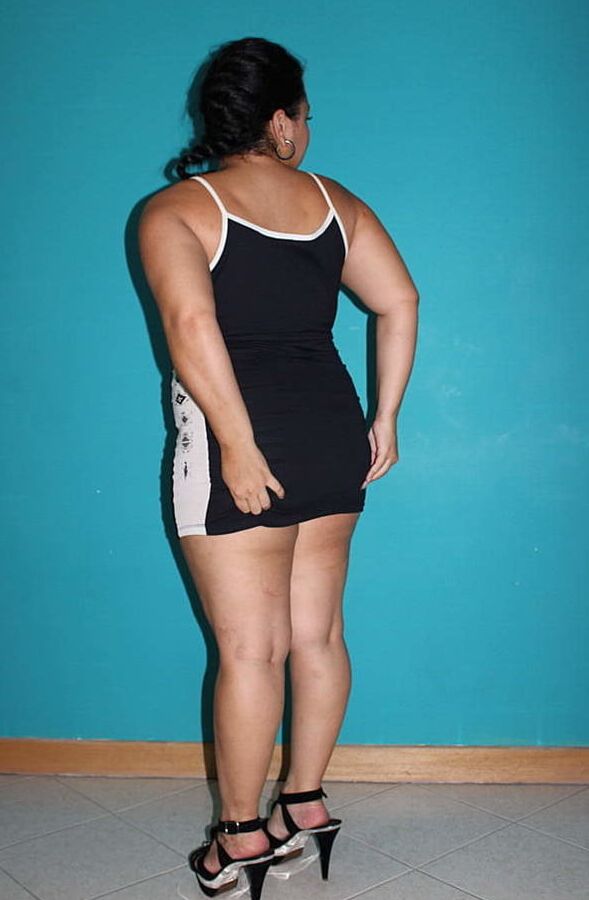 Madurita posando sexy