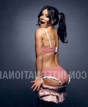 Evangeline Lilly HOT Esquire outtakes