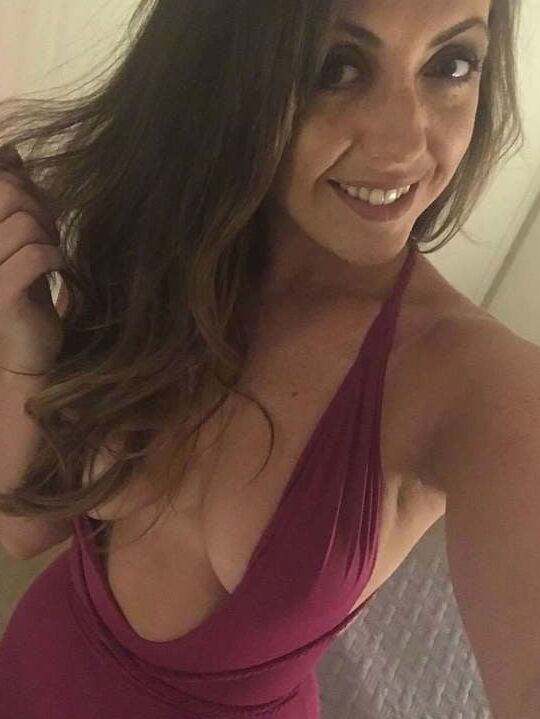 Tatiana Italian MILF Exposed