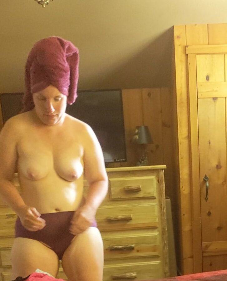 Exposed Wife