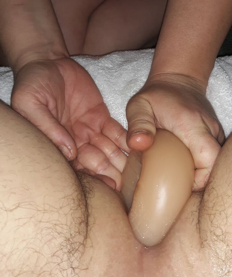 Dildo play