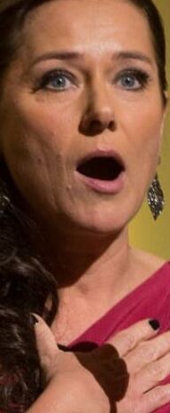 SIDSE BABETT KNUDSEN