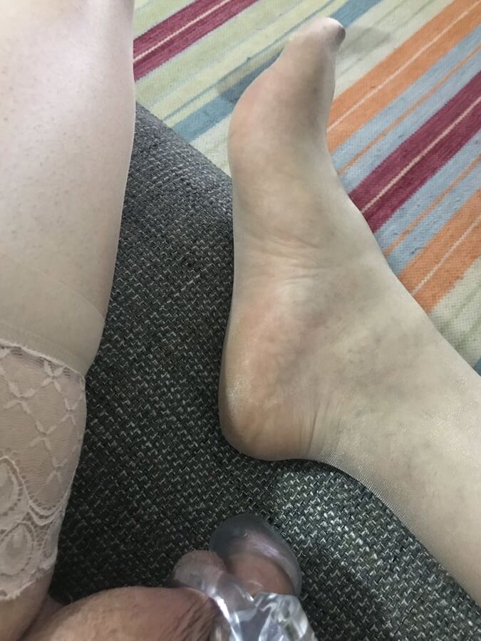 Just pantyhose