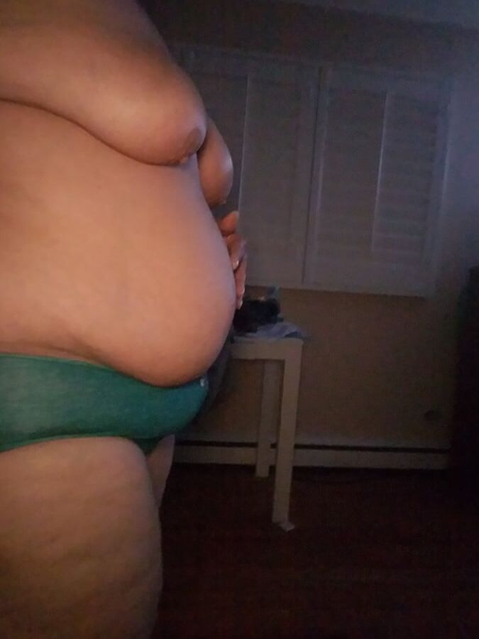 Fat wife pig iso big cock
