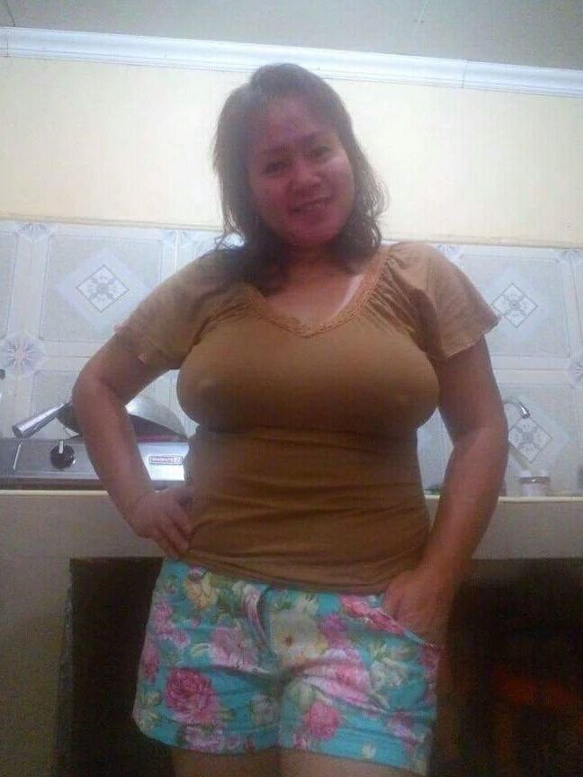 MILFS, Matures and Moms