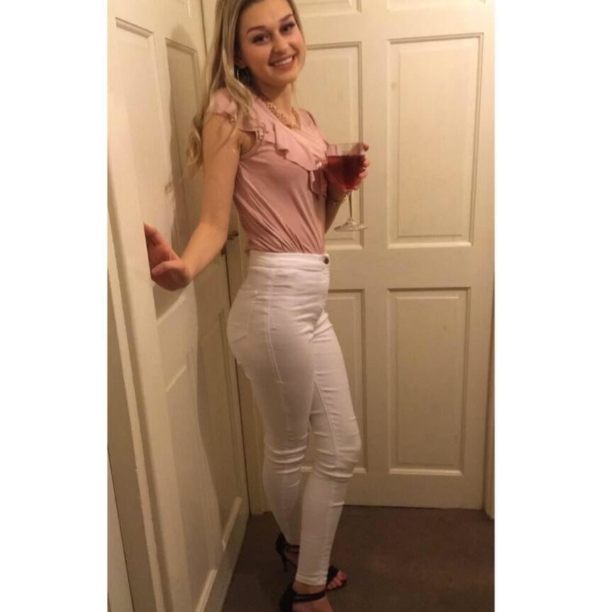 Stupid Chav Sluts- Hollie S
