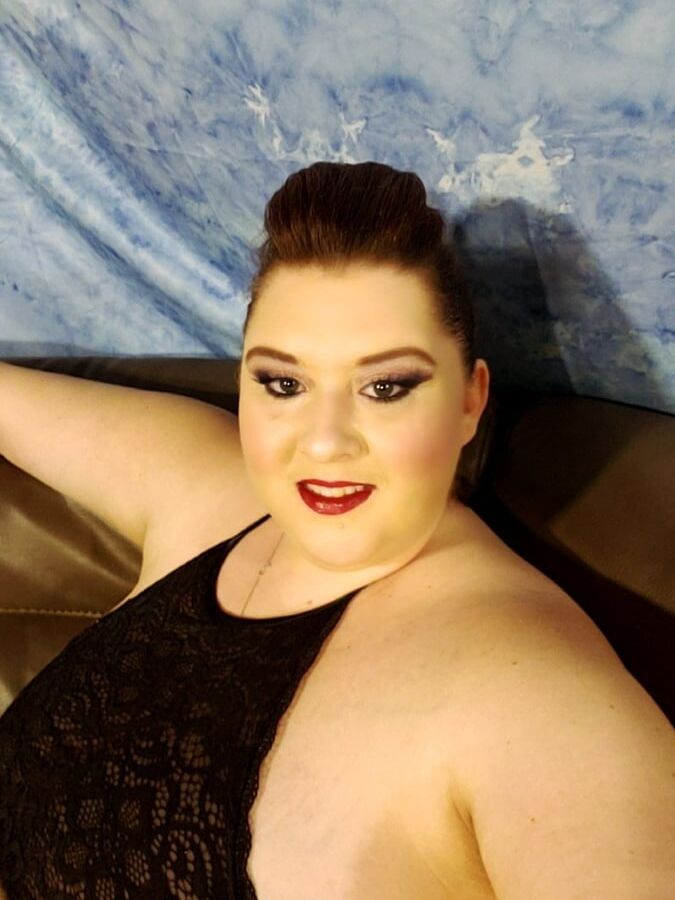 Shanelle Savage chubby big boobs bbw with cute face