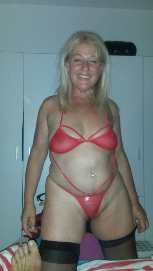 More sluts from the net