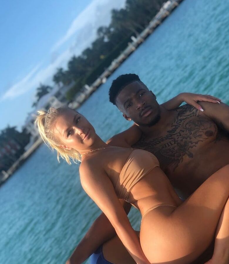 Bikini Clad White Women With Black Men