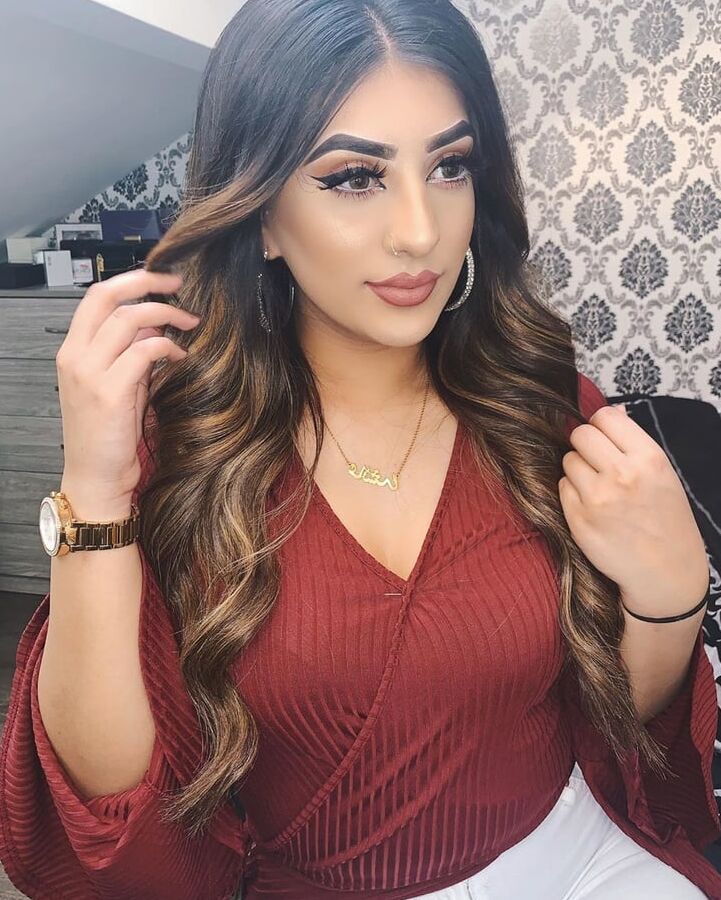 Sexy Pakistani Sluts