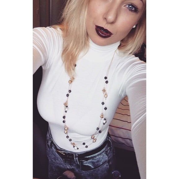 Busty Slut Amy