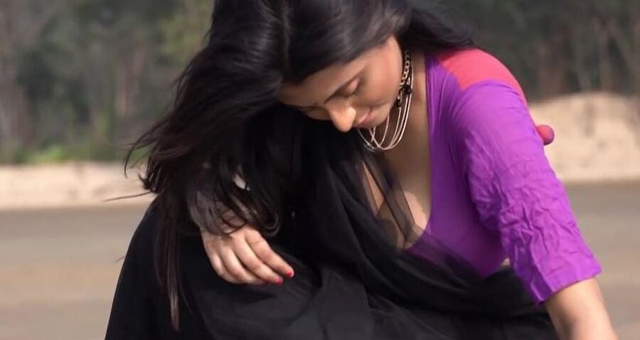 My Twitter Friend With Saree