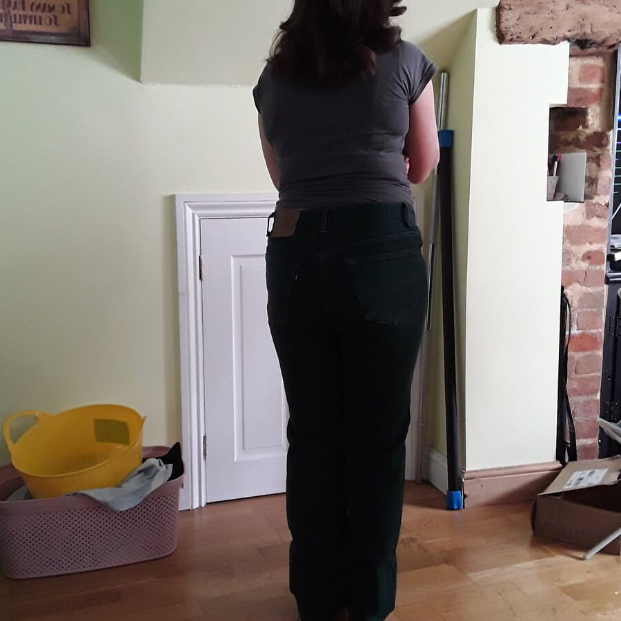 The Mrs in her Levi&;s sexiest jeans.