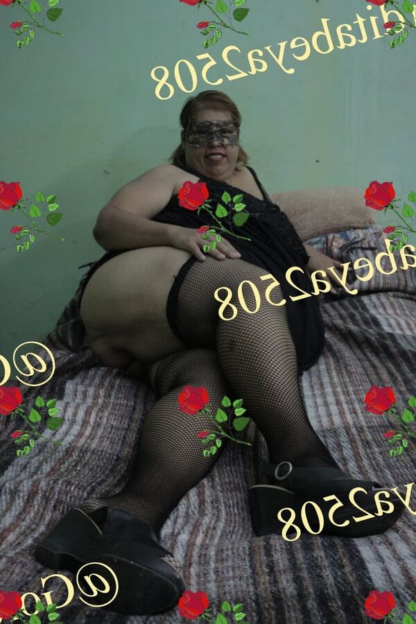 fat legs in lingerie