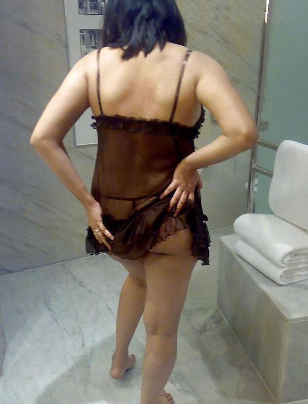 North Indian Bhabhi