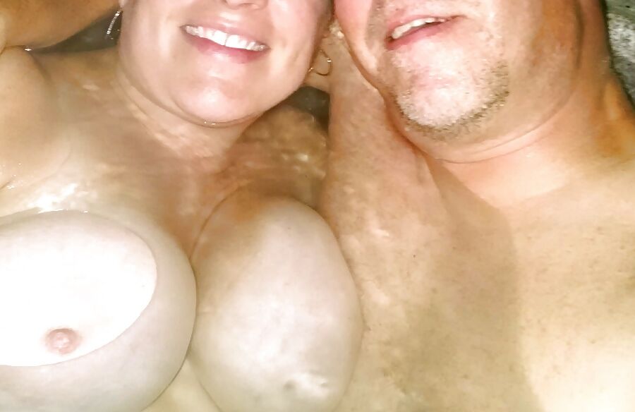 Milf hot tub fun