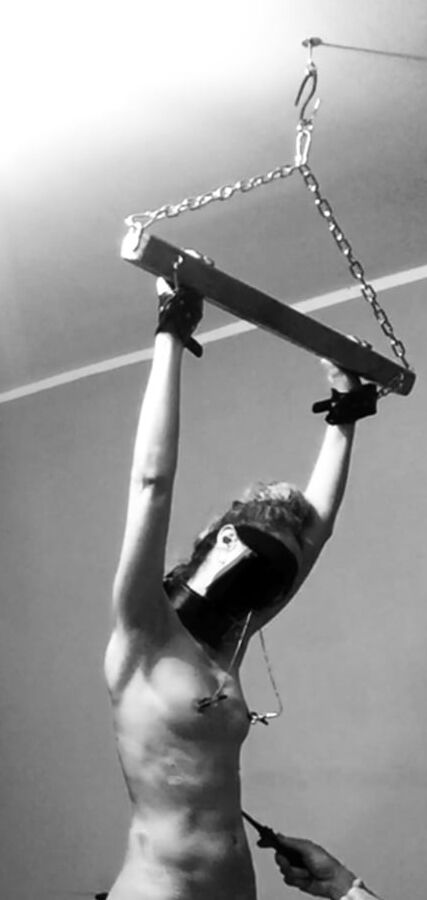 amatoriale legata gode moglie bdsm pompino spiata