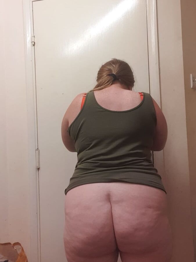 Fi-Thi-Fo-Thum Ass