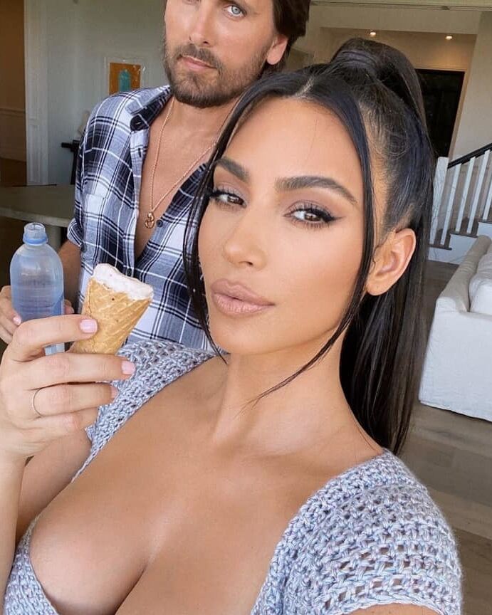 Kim Kardashian Fresh Hot Pics