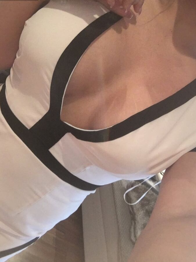 Hot Babe