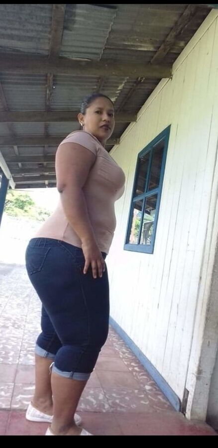 Cintia Mamacita Nalgona