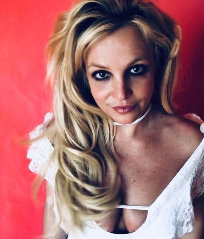 Celeb-Dreams with....Britney