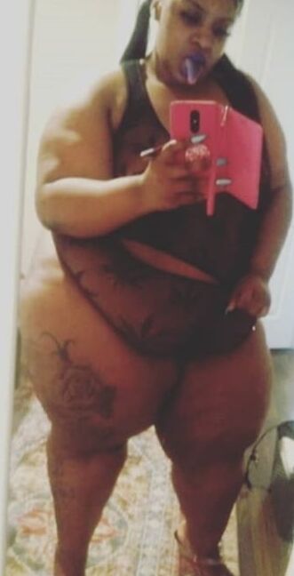 Bbw mega booty big legged chunky pear starso