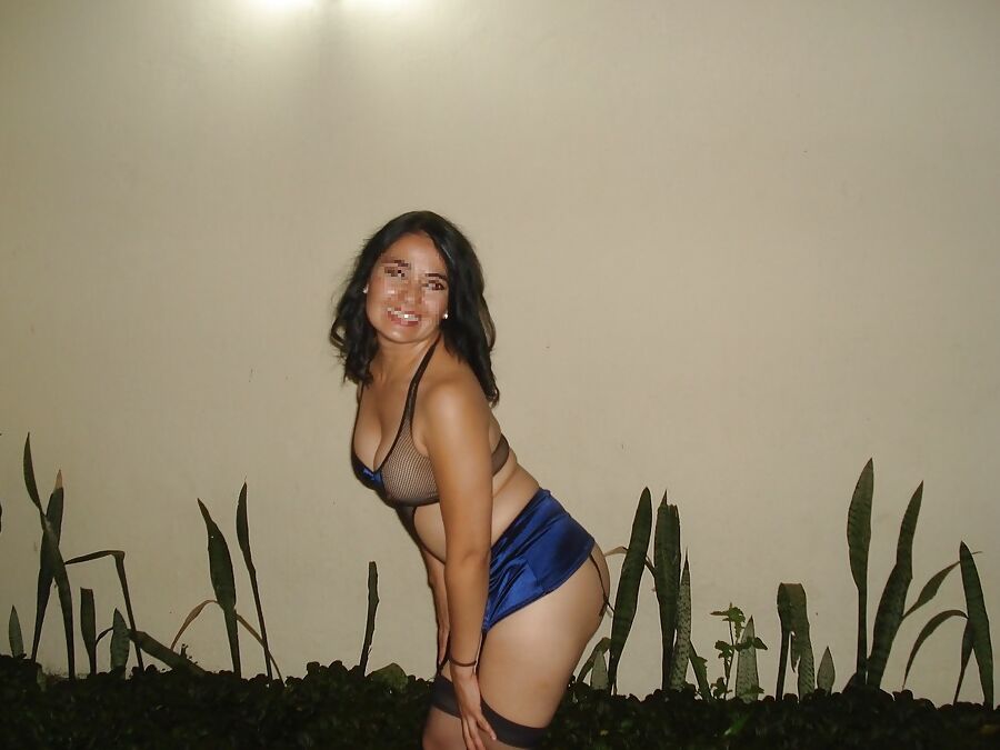 mexicana gordita pepa peludita buena teta