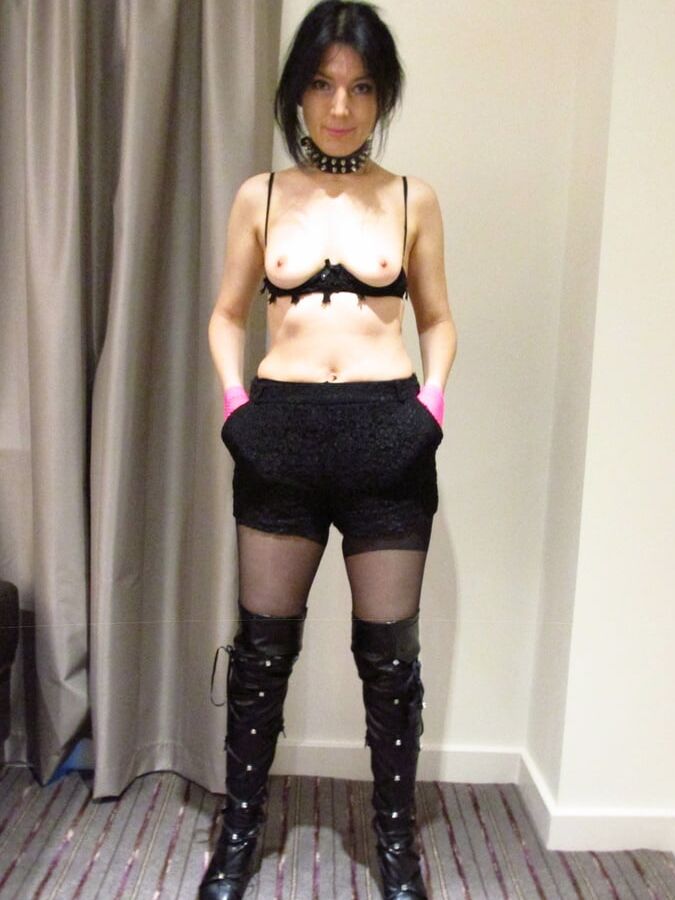 Milf pictures to download
