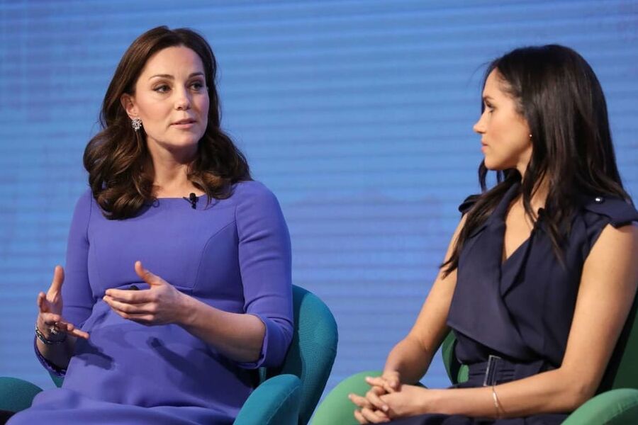Kate Middleton &amp; Meghan Markle pulling lots of cute faces