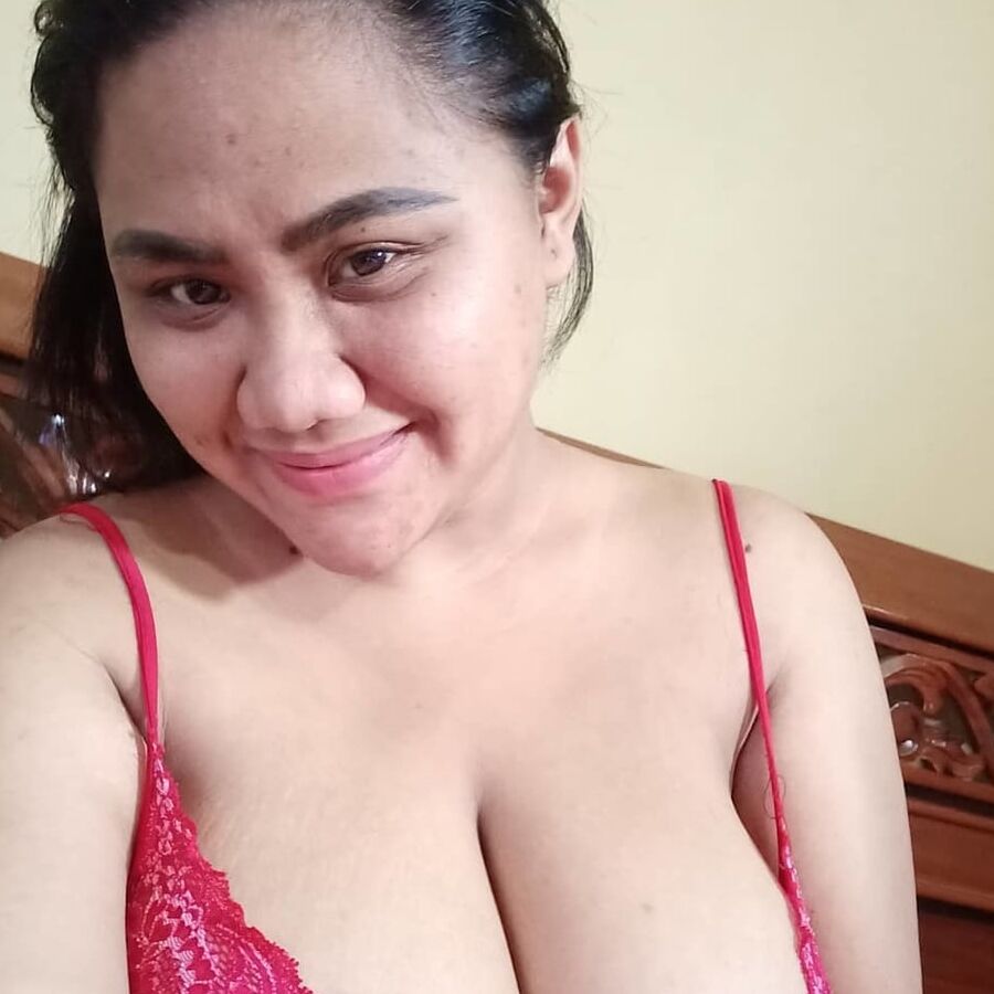 Bu Selly si Sapi Perah (part ) - Indo Milky Mom