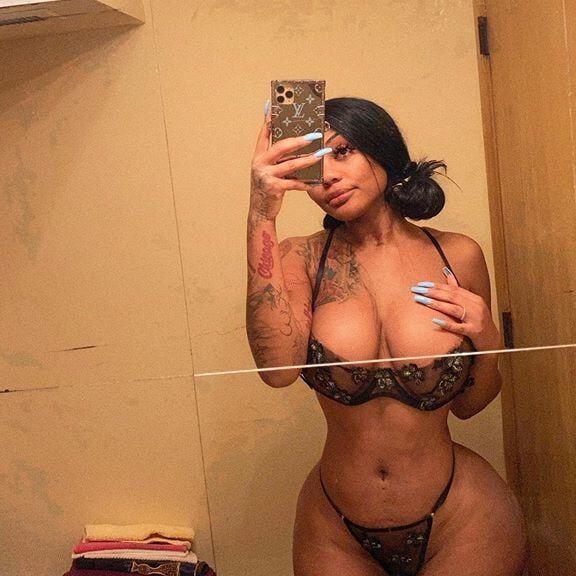 Brandi shari