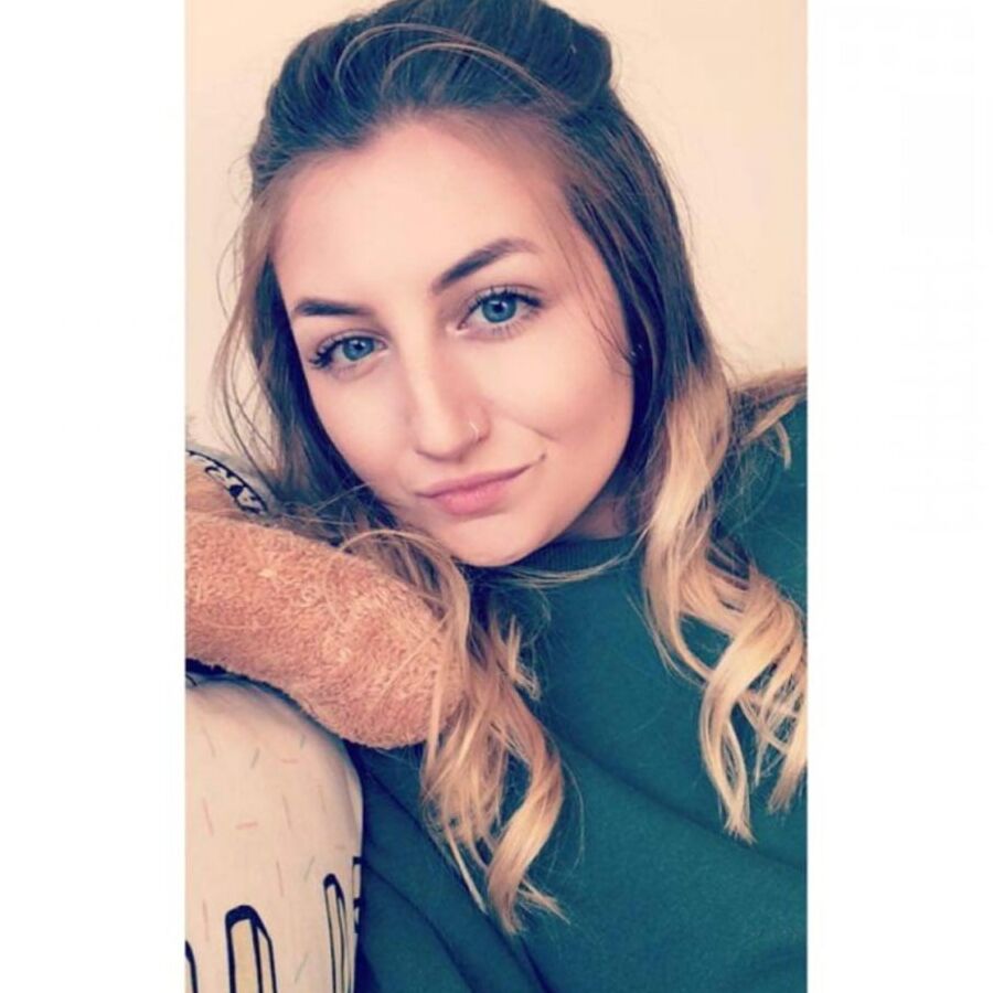 Cute Whore Zara