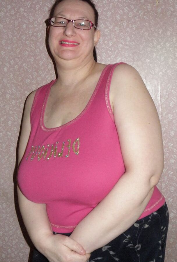 Coroa gostosa ( hot fuckable milf)