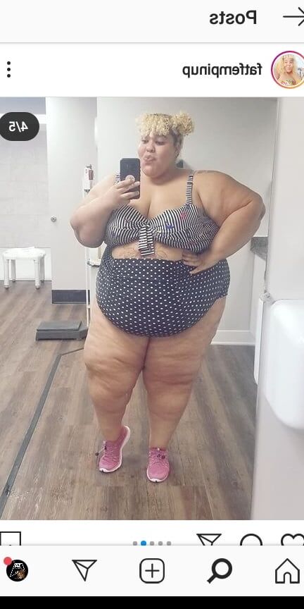 Hoodyman SSBBW . Nude piggy special.